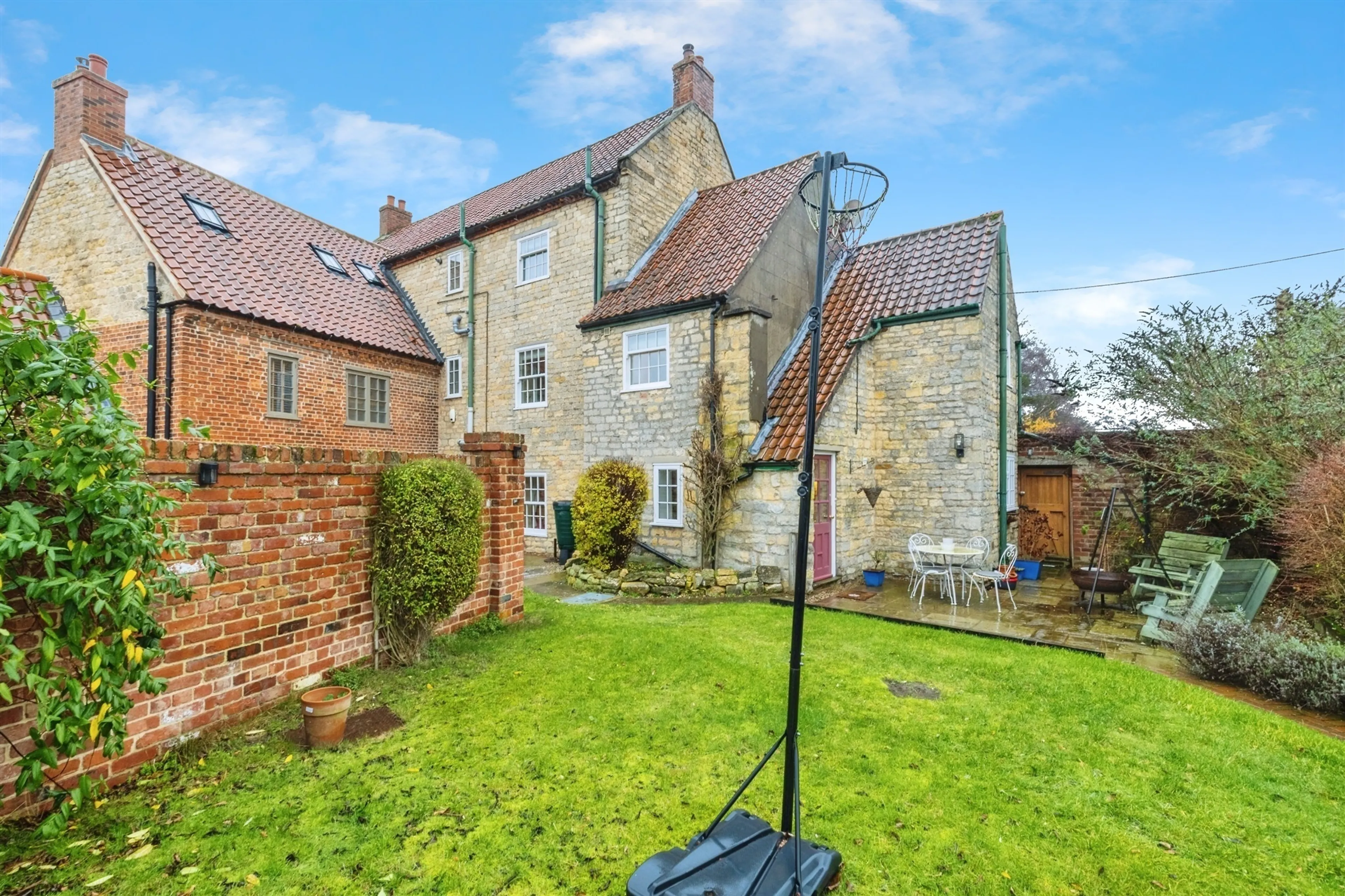 Property at Grantham Road, Navenby, Lincoln
