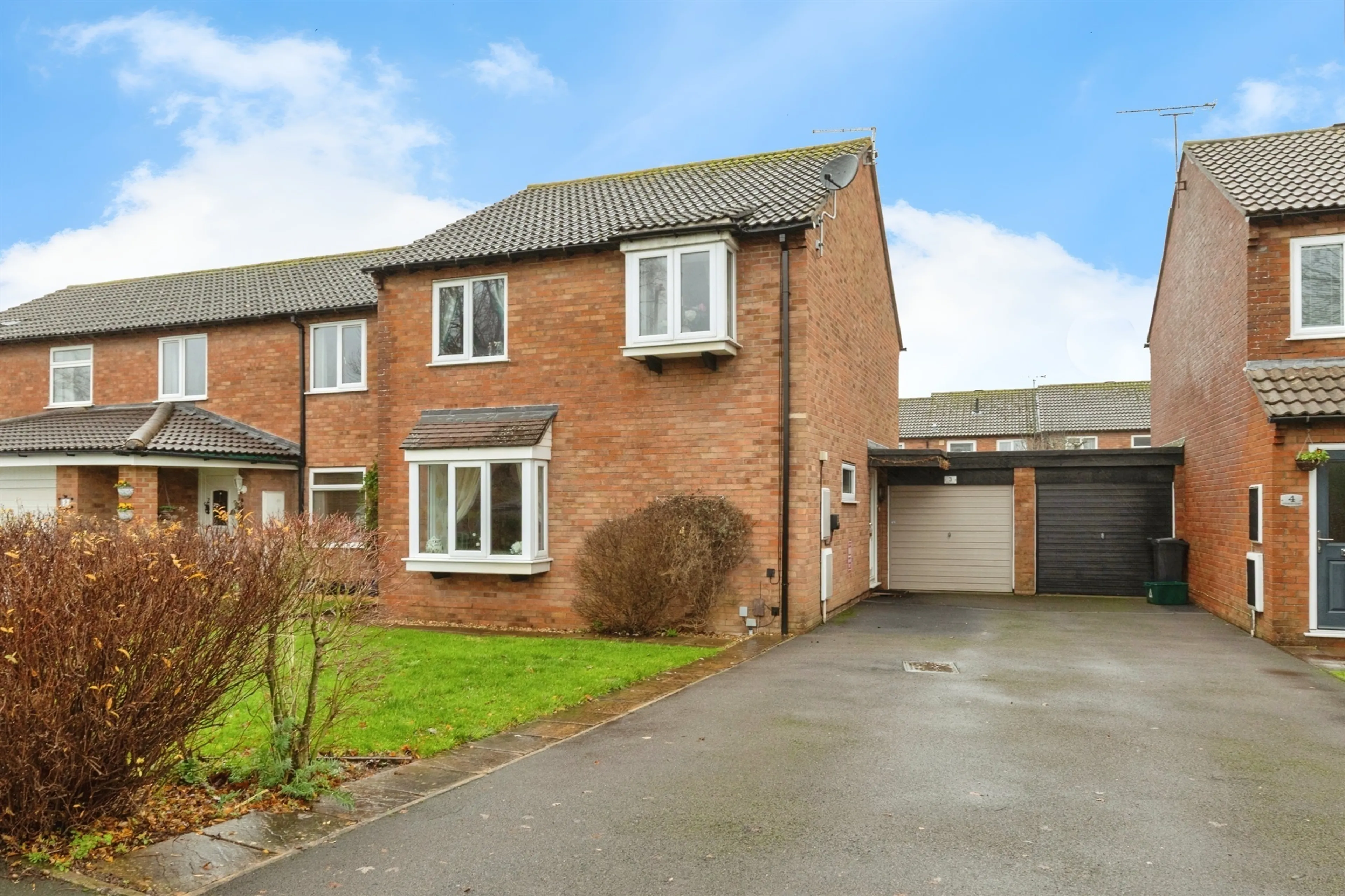 Property at Windsor Close, Stoke Gifford, Bristol