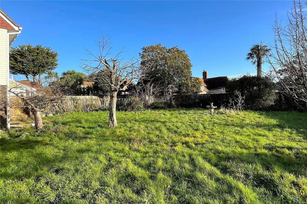Property carousel item 14