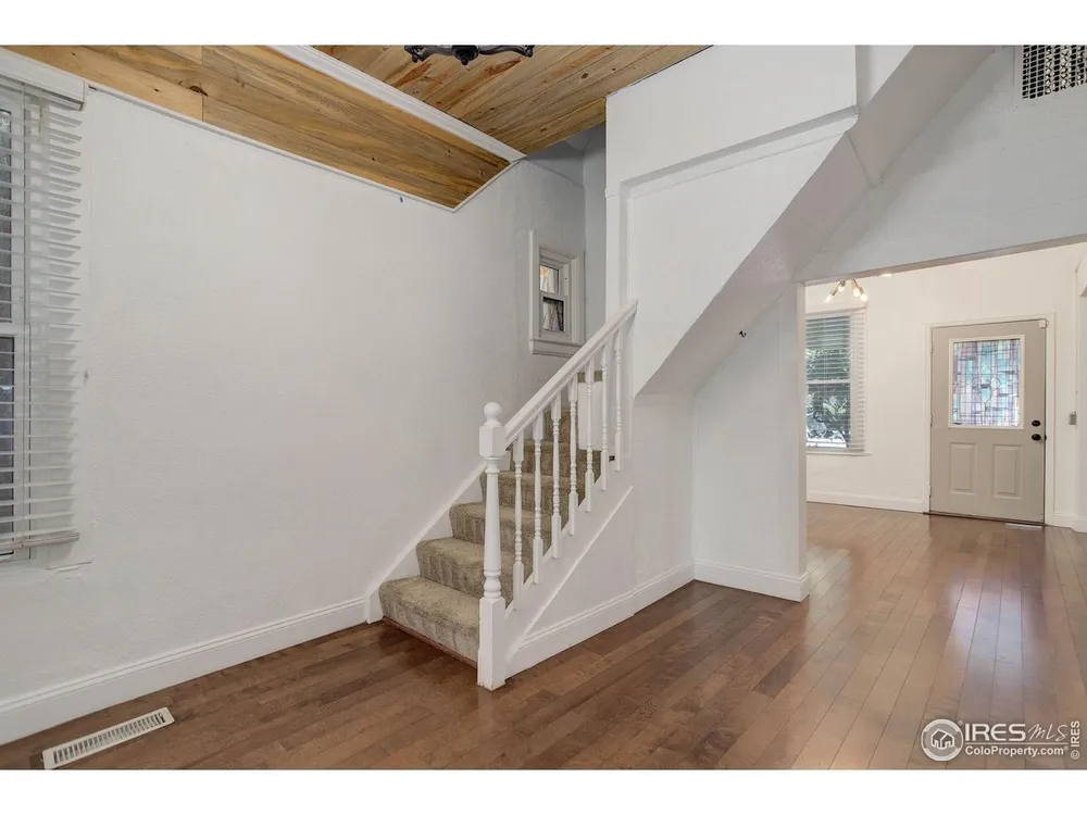 4032 Lipan St, Denver, CO 80211