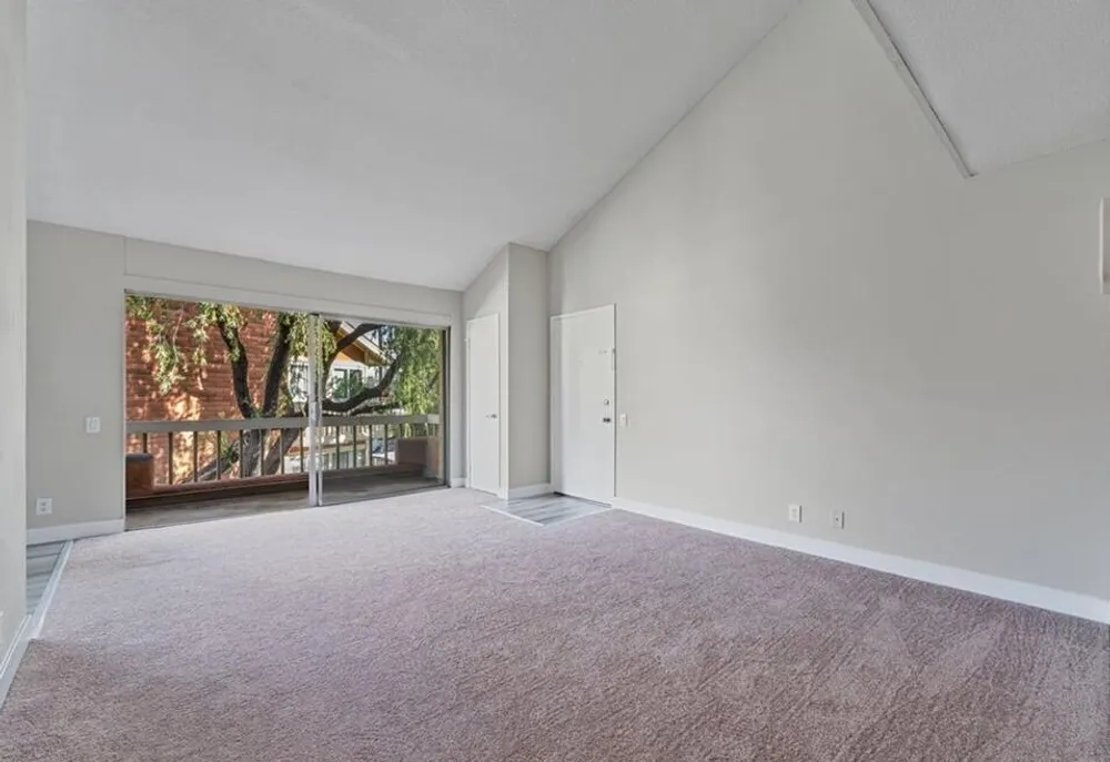 16040 Leffingwell Rd, Whittier, CA 90603