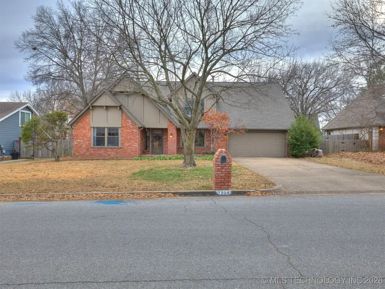 7304 E 87th St, Tulsa, OK 74133