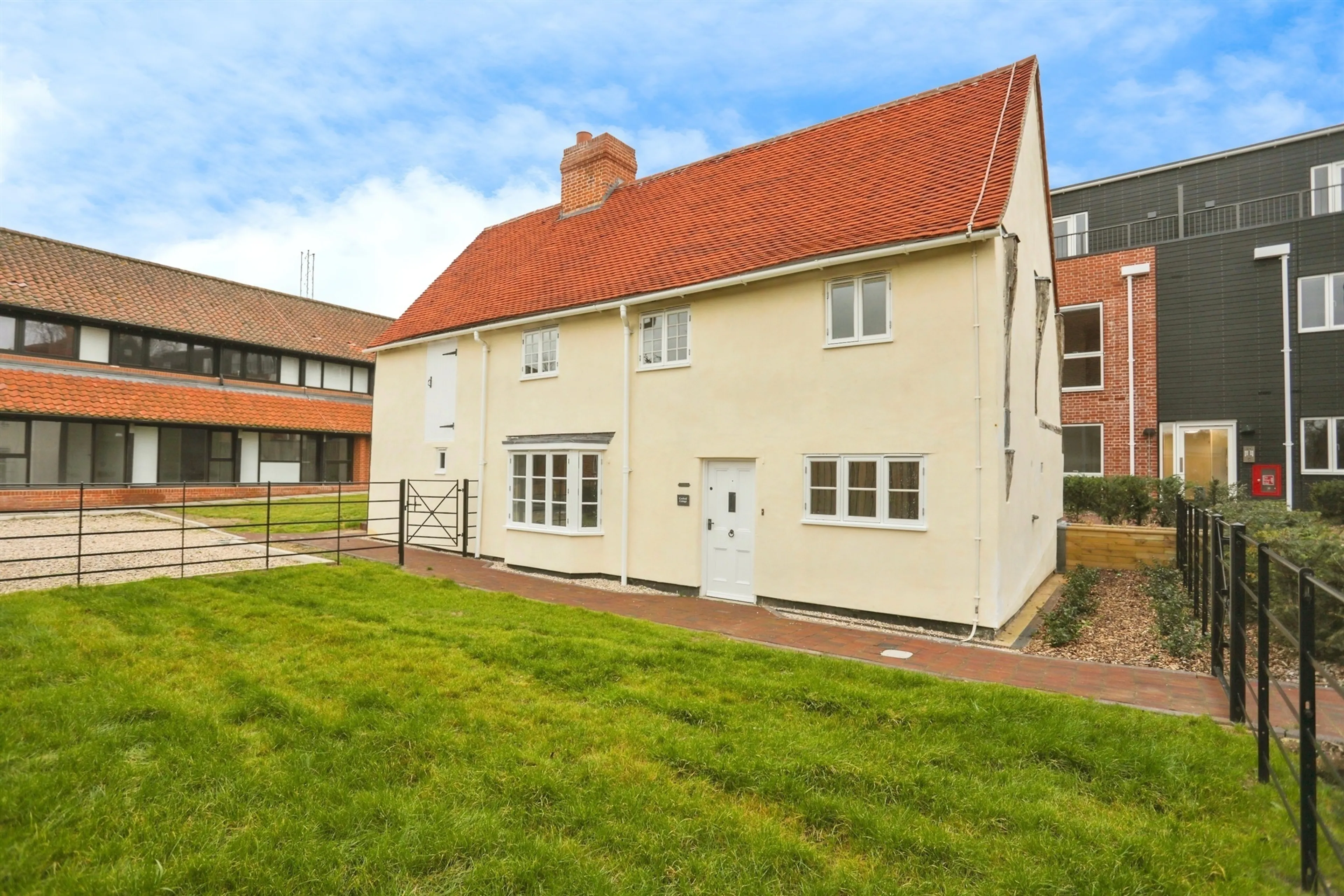 Property at Cosford Cottage, Hadleigh, Ipswich