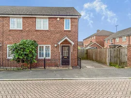 Richards Street, Hatfield photo