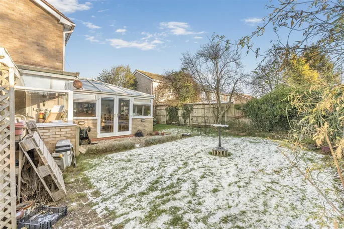 Property carousel image 14