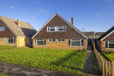 Redhorn Gardens, DEVIZES