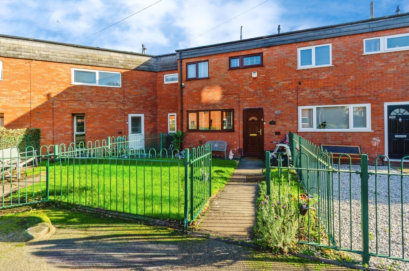 Bowling Green Close