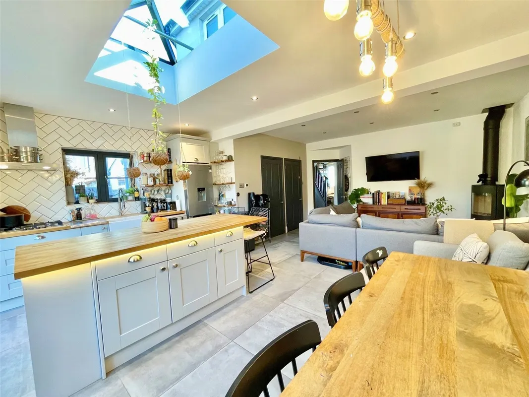 Edinburgh Avenue, Leigh-on-Sea, Essex, SS9