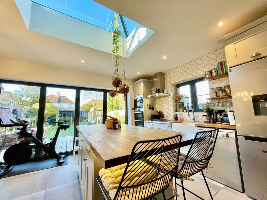 Edinburgh Avenue, Leigh-on-Sea, Essex, SS9