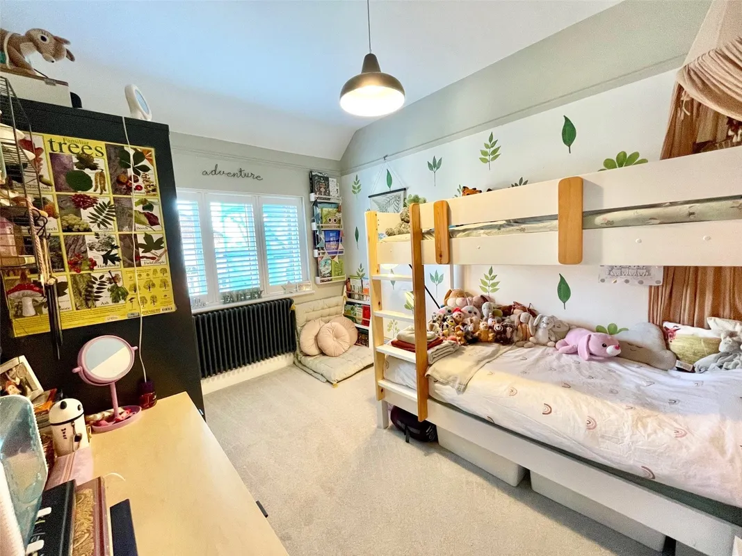 Edinburgh Avenue, Leigh-on-Sea, Essex, SS9