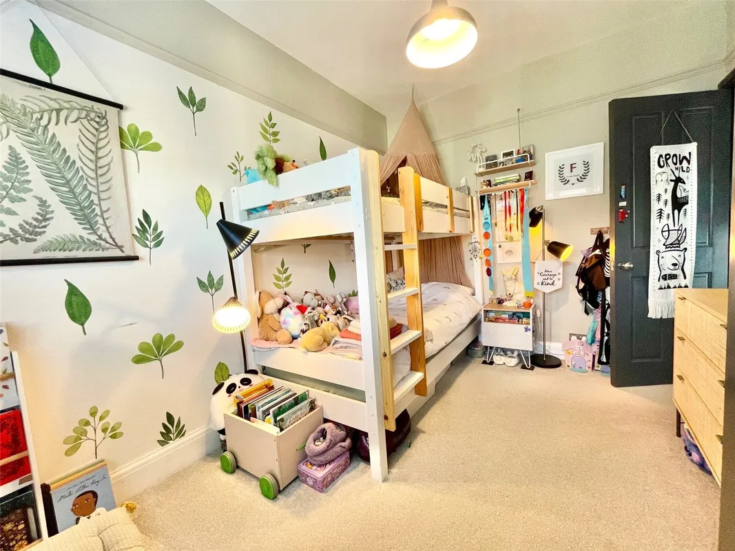 Edinburgh Avenue, Leigh-on-Sea, Essex, SS9