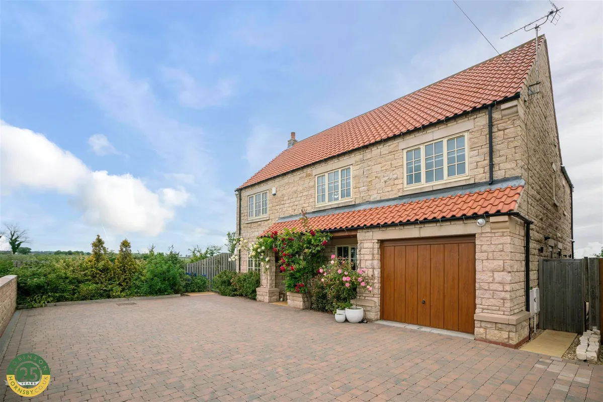Barnsley Road, Marr, Doncaster