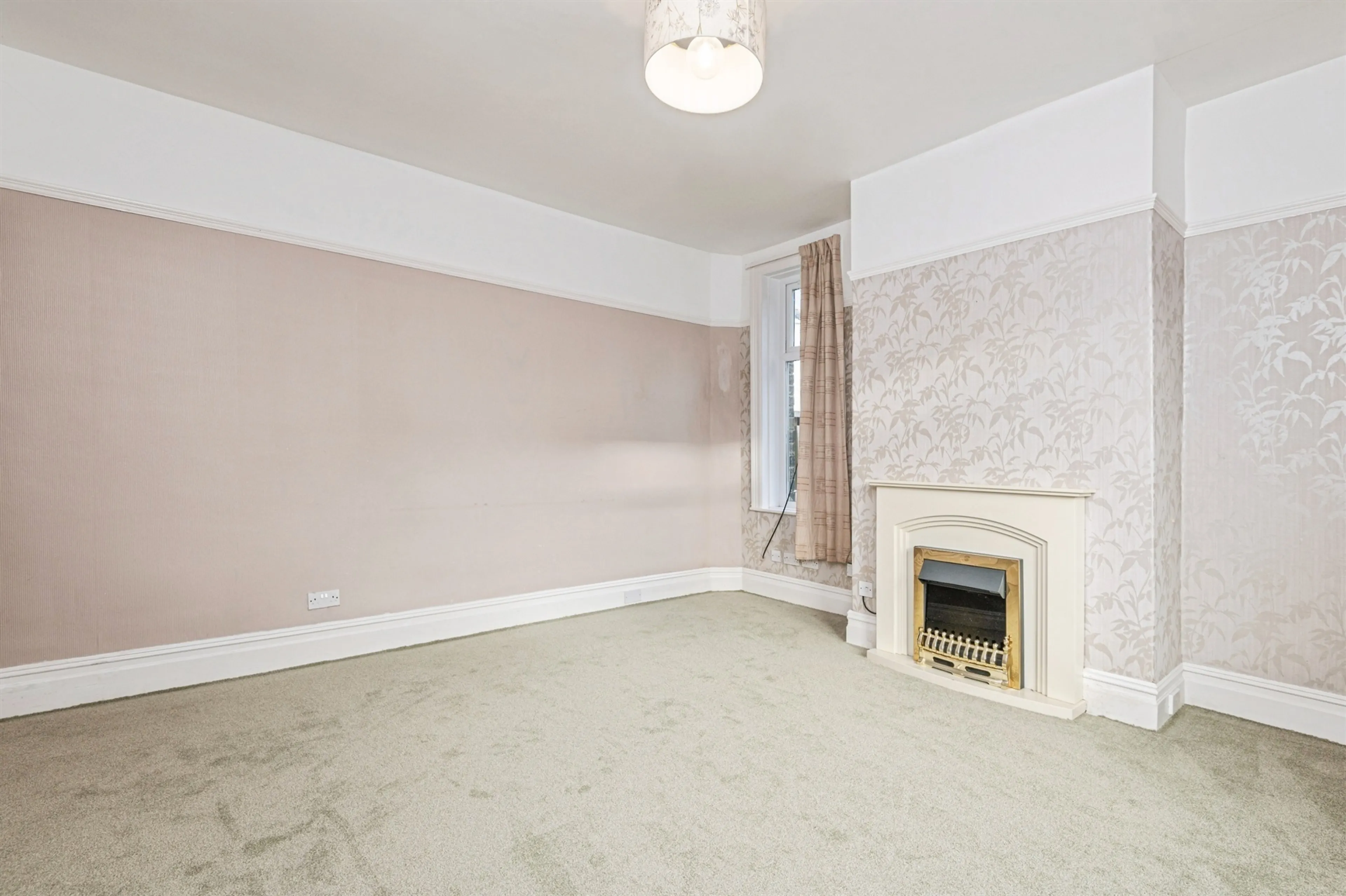 Property at Thorncroft Road, Bradford