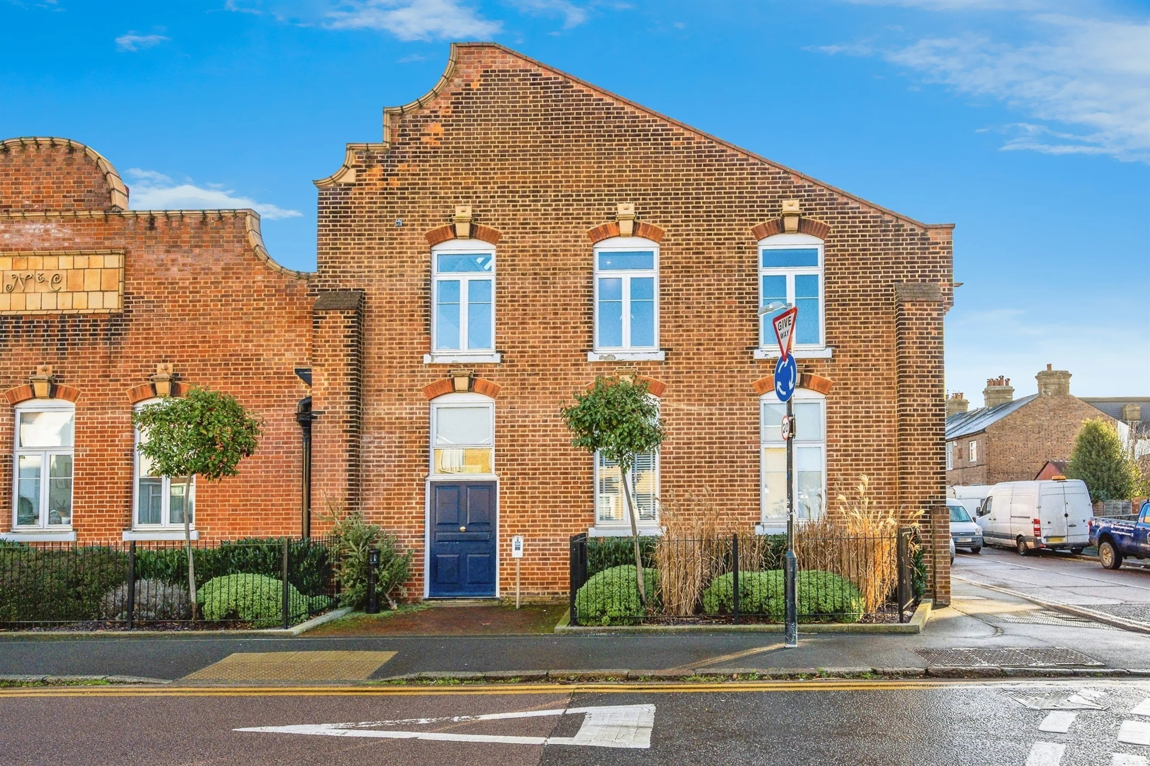 Property photo 0
