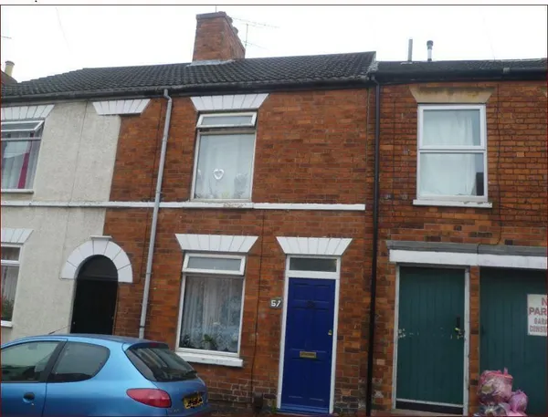 Room 3, Oxford Street, Grantham, NG31...