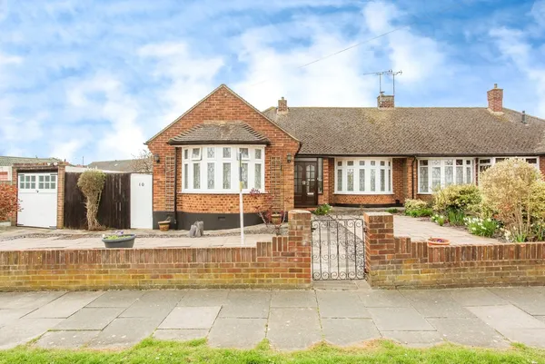 Roedean Gardens, Wick Estate, Southen..., Southend-On-Sea