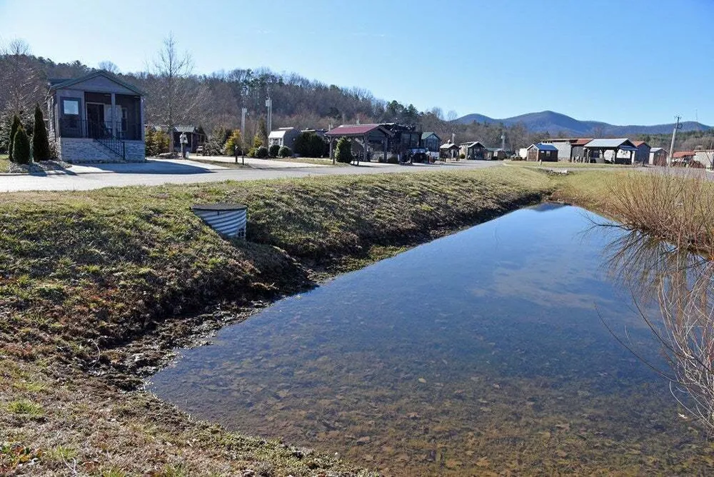 57 Mountain Lake Blvd, Blairsville, GA 30512