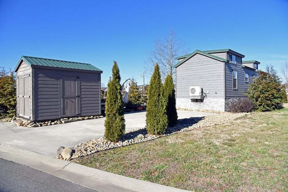 57 Mountain Lake Blvd, Blairsville, GA 30512