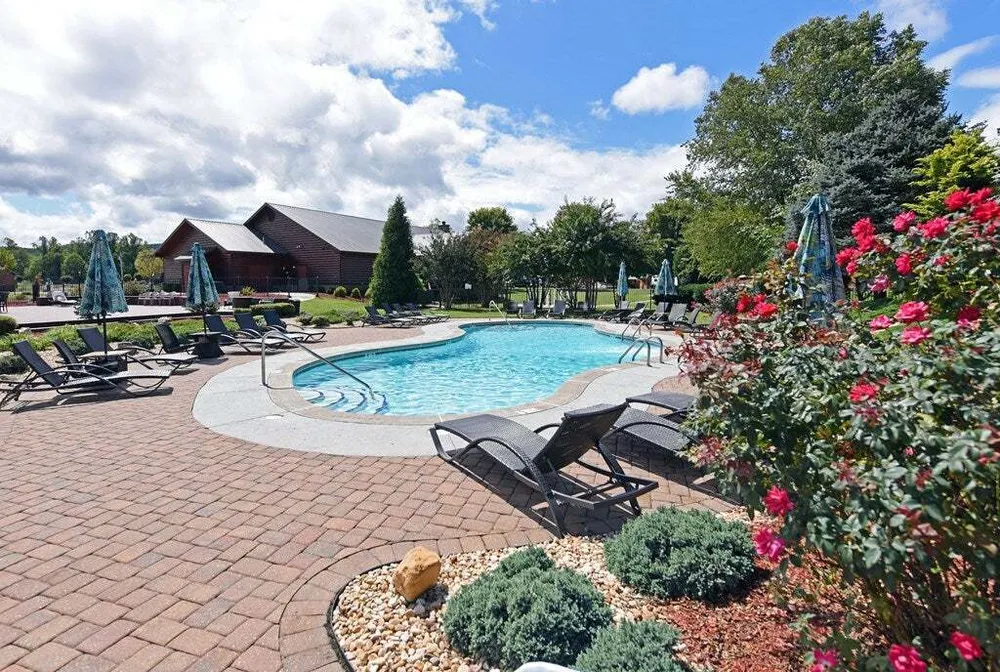 57 Mountain Lake Blvd, Blairsville, GA 30512