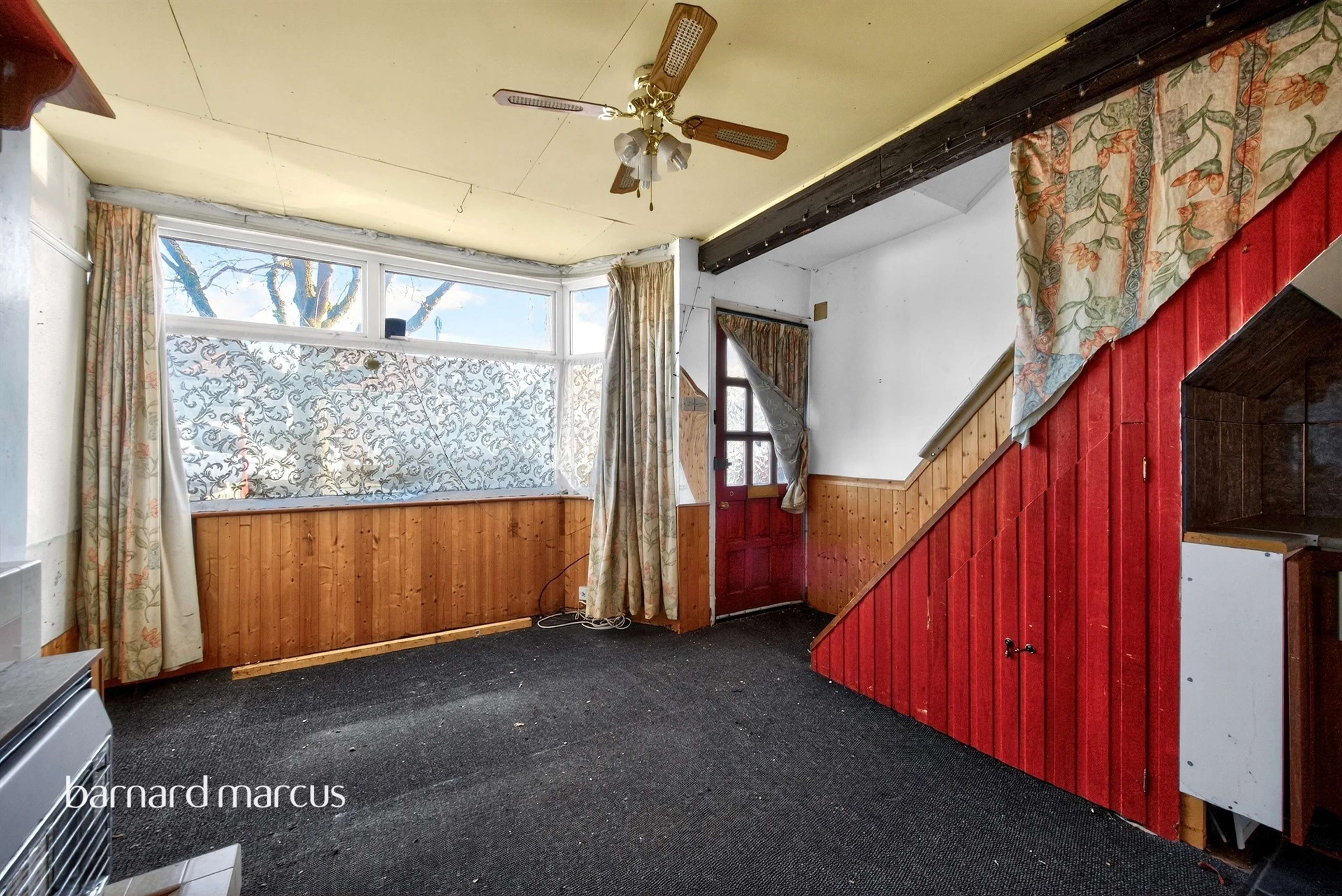 Property at Hounslow Road, Hanworth, Feltham