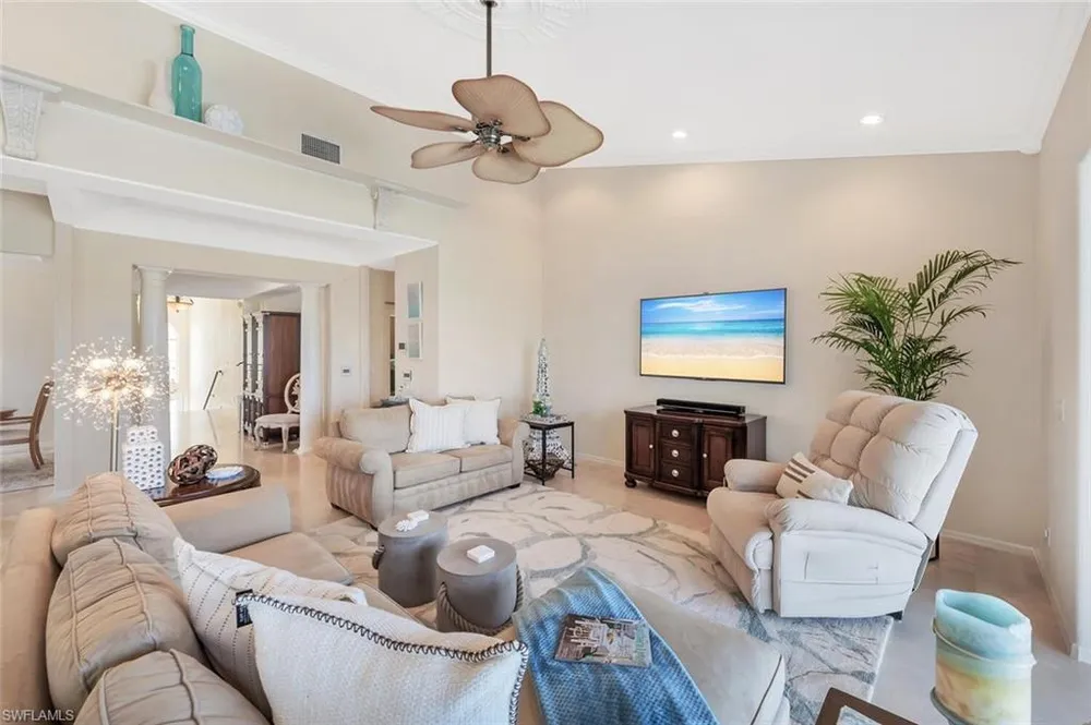 1717 Gulfstar Dr S, Naples, FL 34112