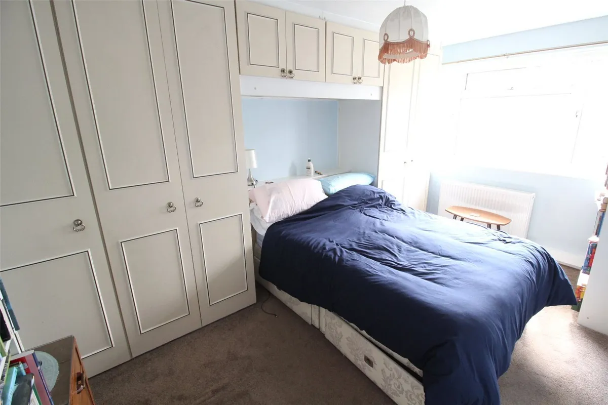 Vernon Crescent, Barnet, EN4