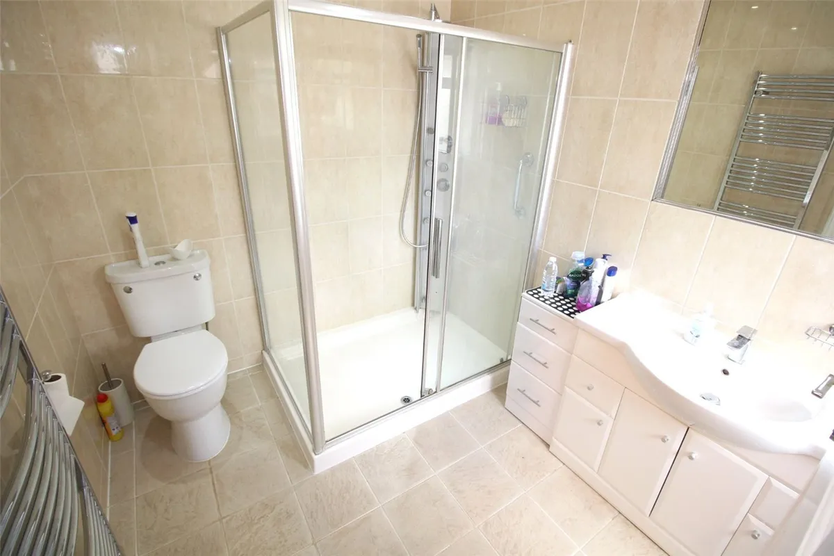 Rushdene Avenue, Barnet, EN4
