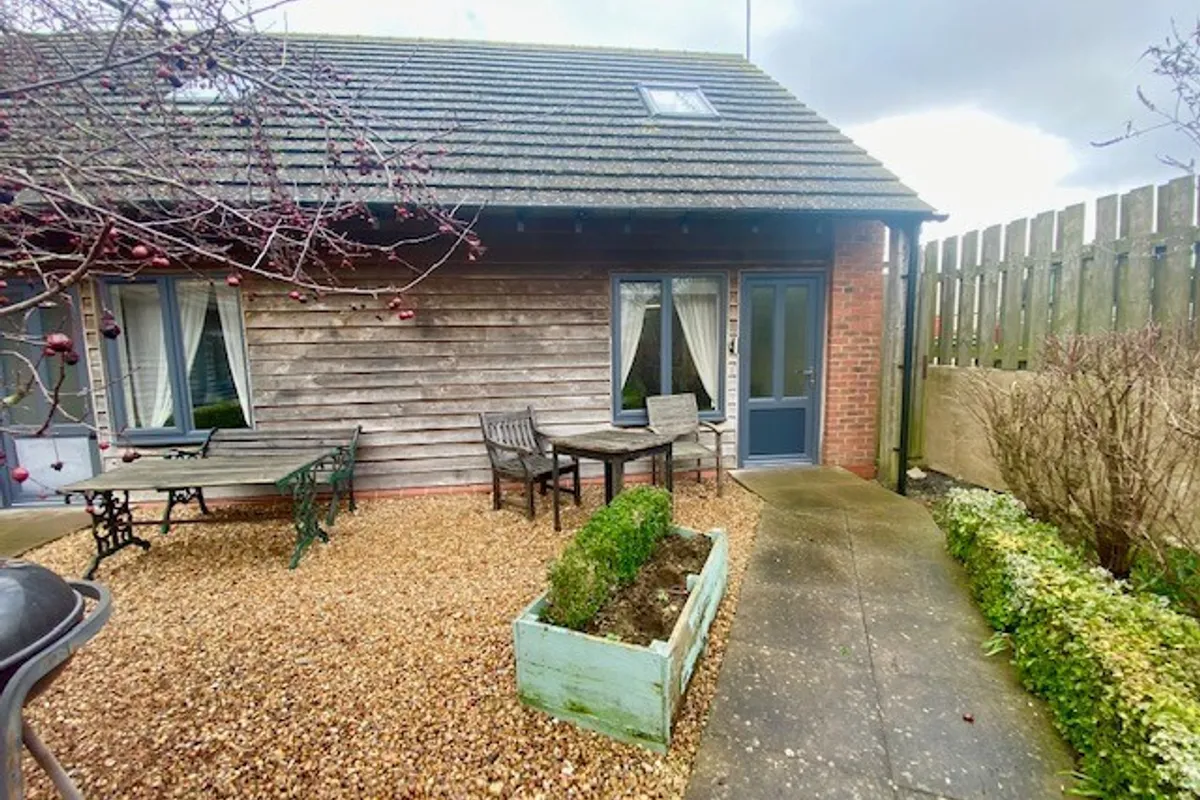 Thrupp Wharf, Cosgrove, MILTON KEYNES