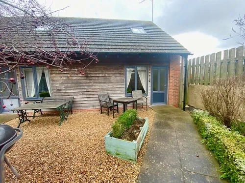 Thrupp Wharf, Cosgrove, MILTON KEYNESphoto