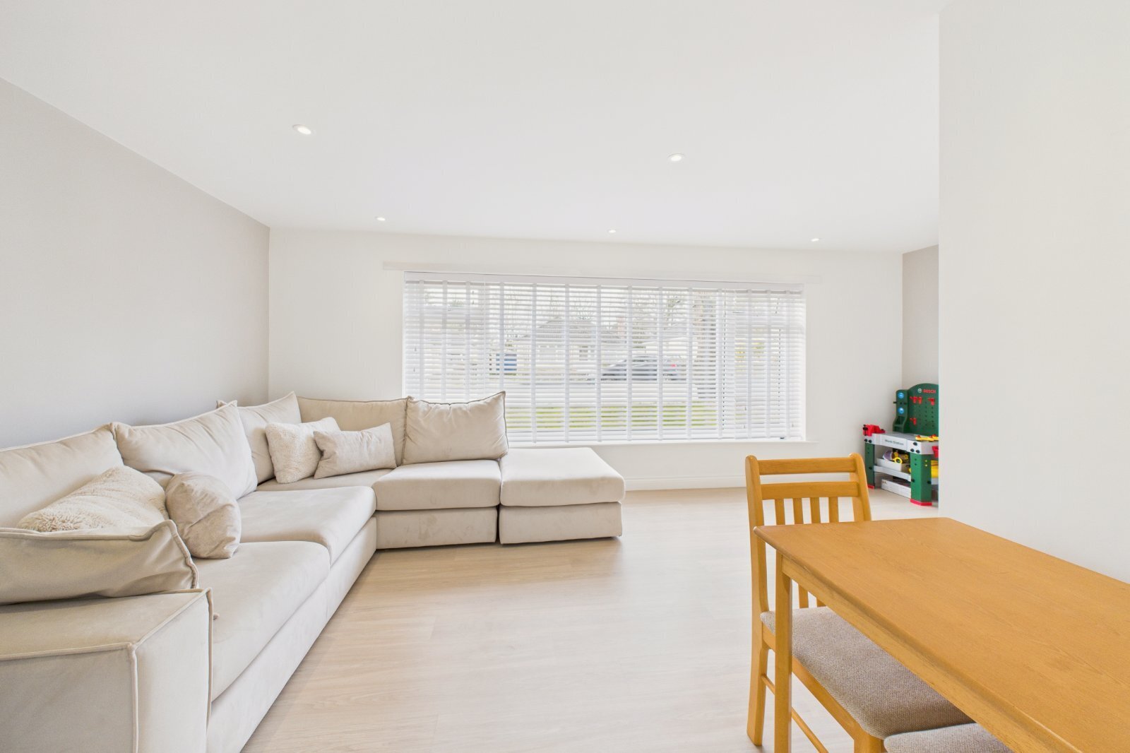 Keighley Avenue, Broadstone, Dorset, BH18 Image 7