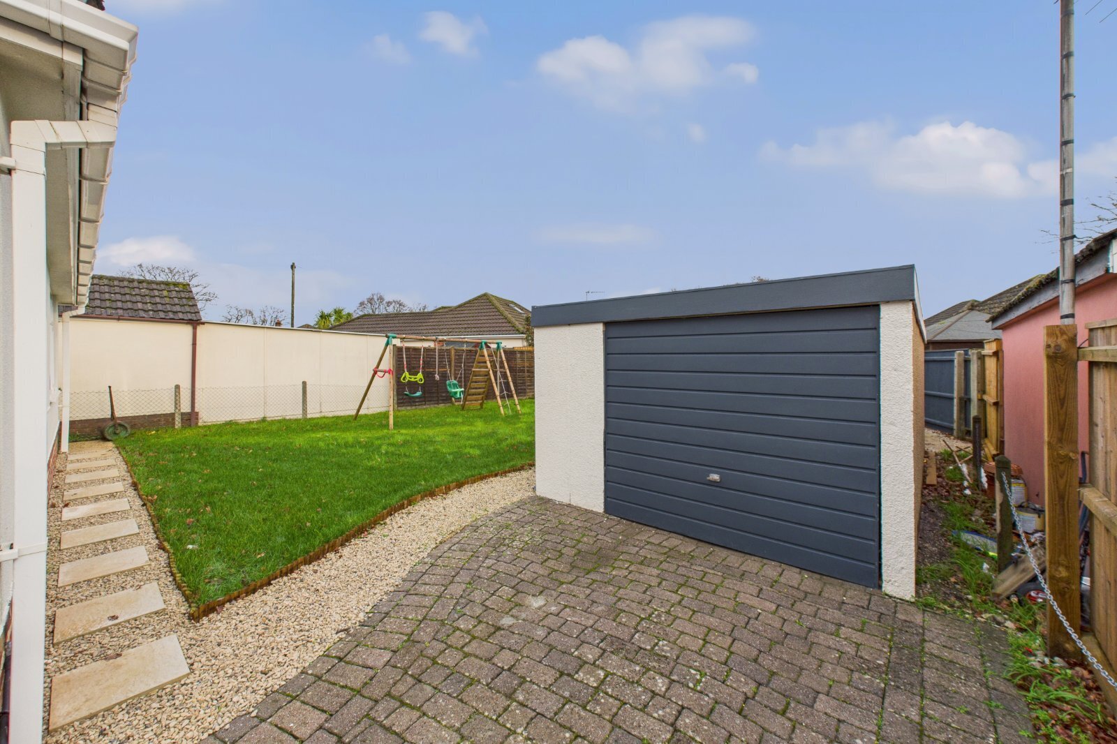 Keighley Avenue, Broadstone, Dorset, BH18 Image 20