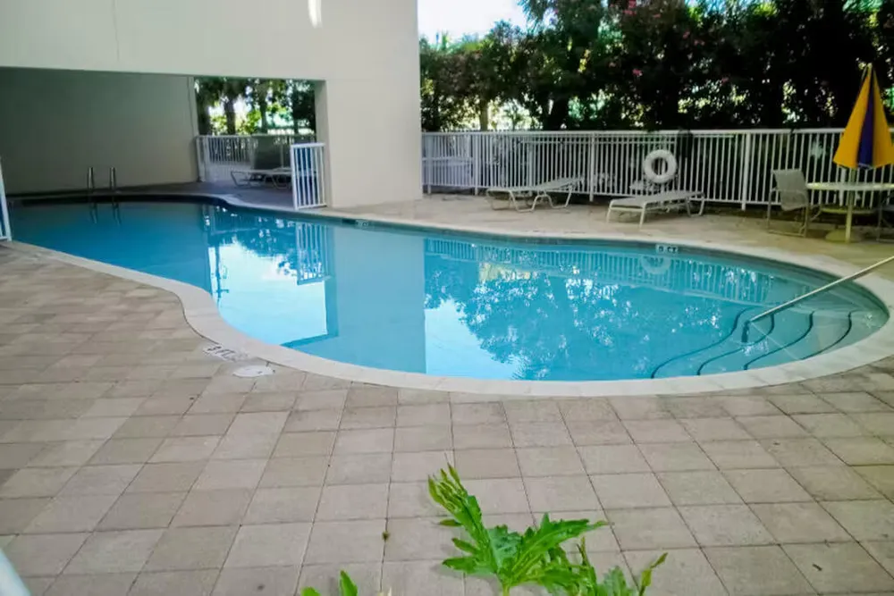 1517 Miracle Strip Pkwy SE, Fort Walton Beach, FL 32548