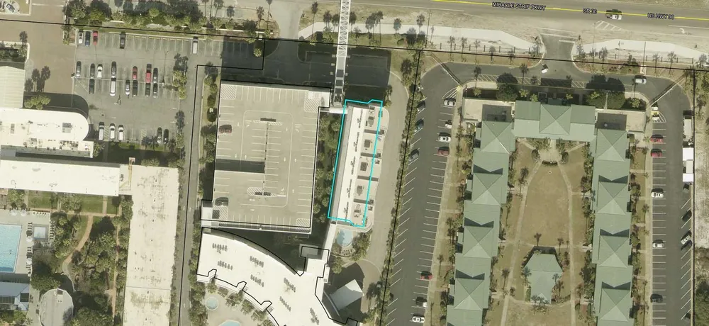 1517 Miracle Strip Pkwy SE, Fort Walton Beach, FL 32548
