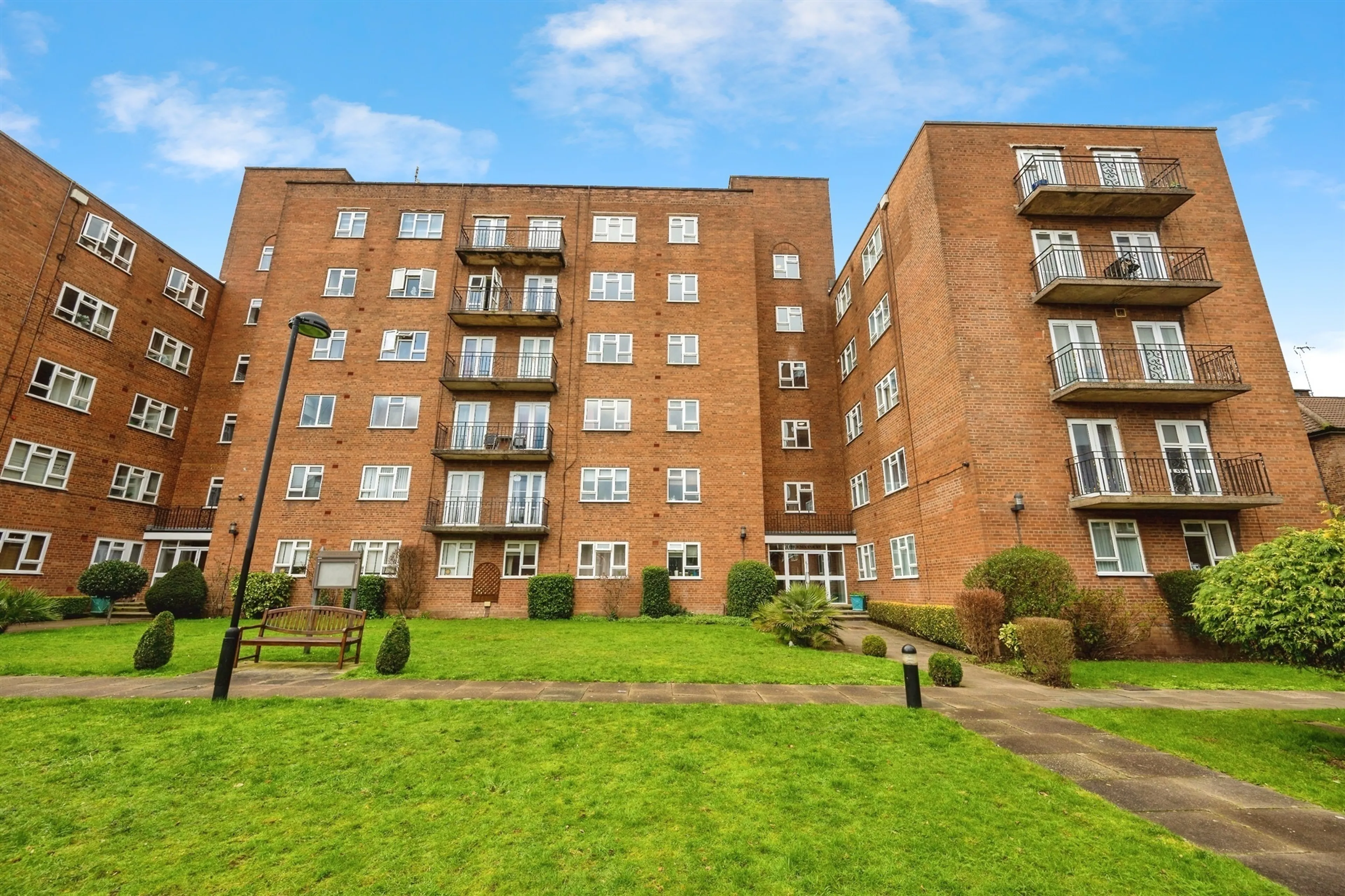 Property photo 0