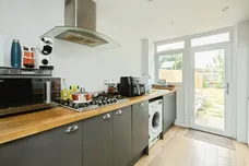 Hythe Crescent, Seaford