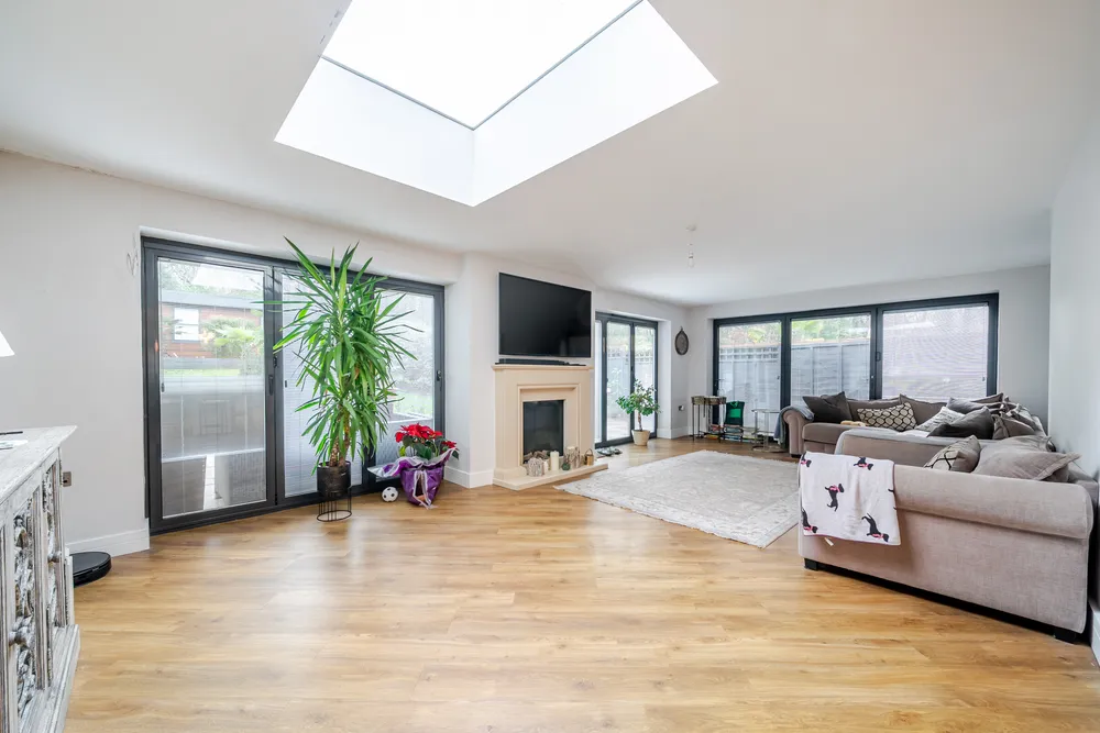 Richmond Crescent, Epsom, KT19