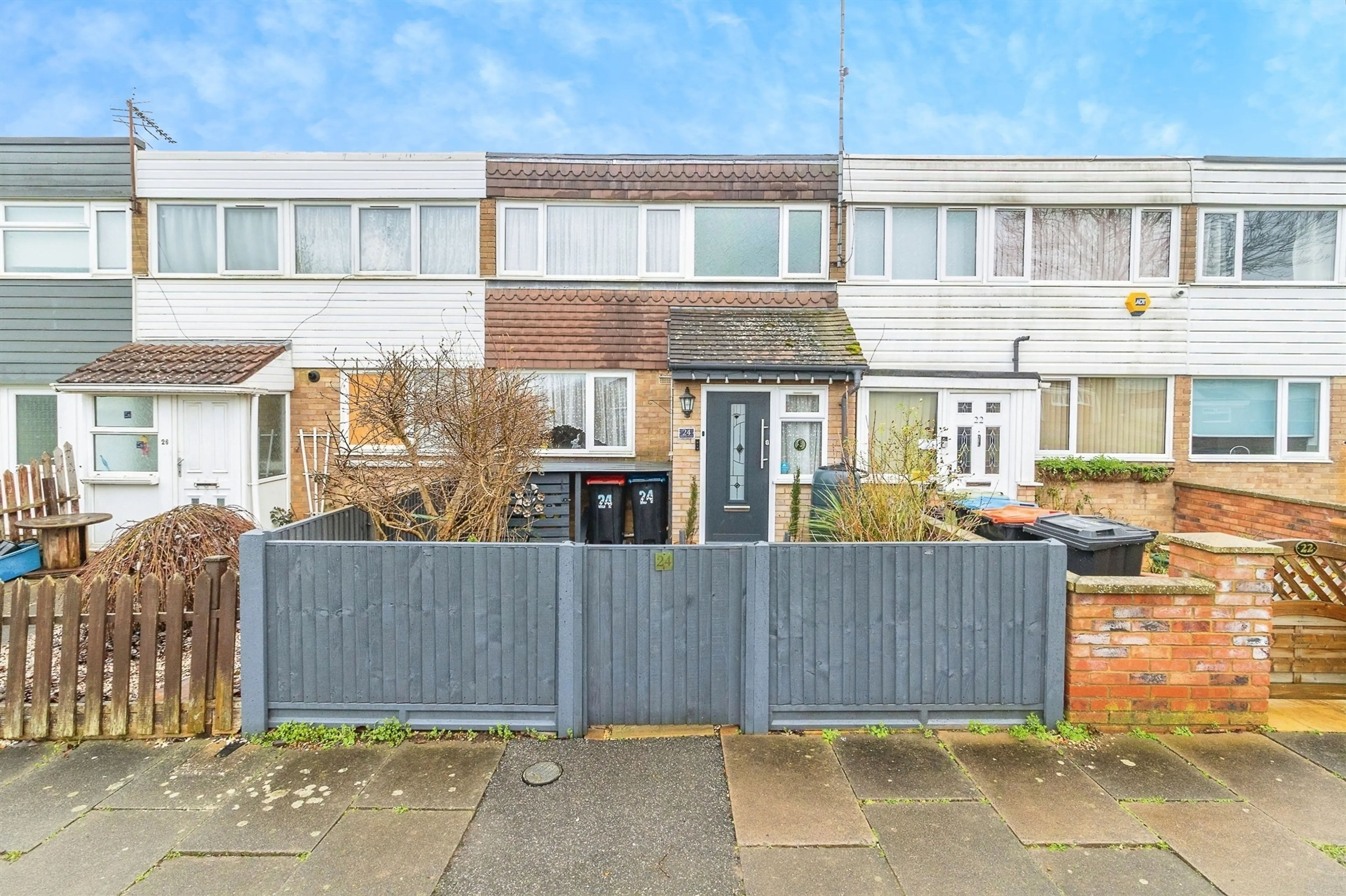Property photo 0