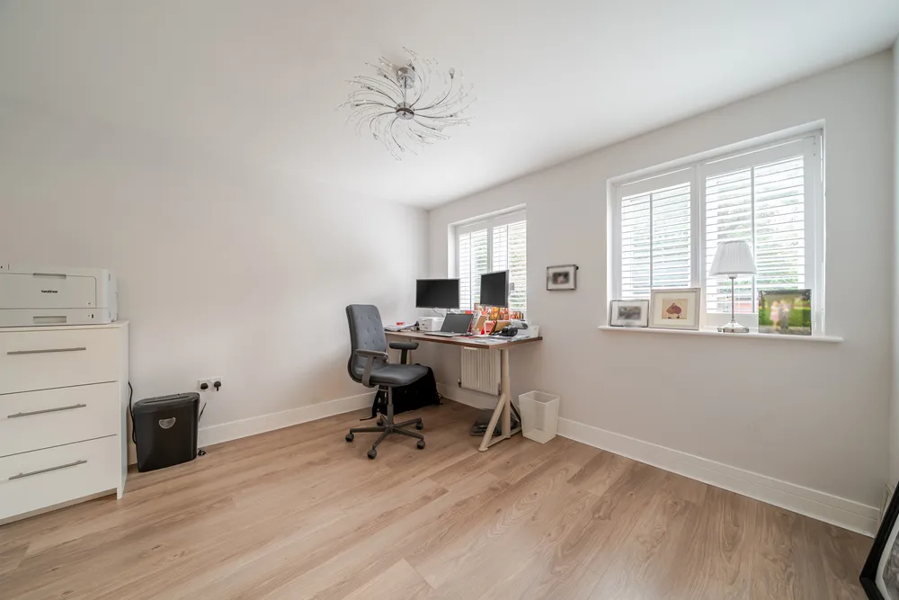 Richmond Crescent, Epsom, KT19