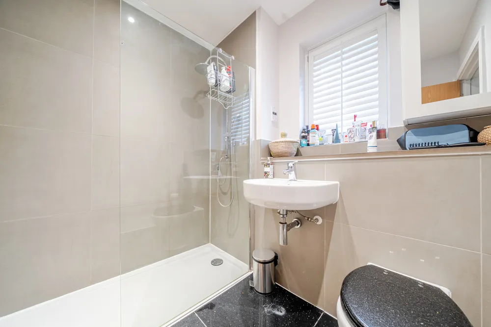 Richmond Crescent, Epsom, KT19
