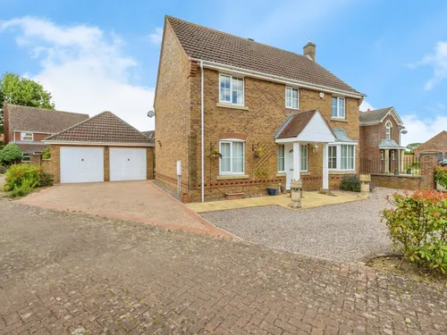 Salisbury Drive, Bracebridge Heath, Lincolnphoto
