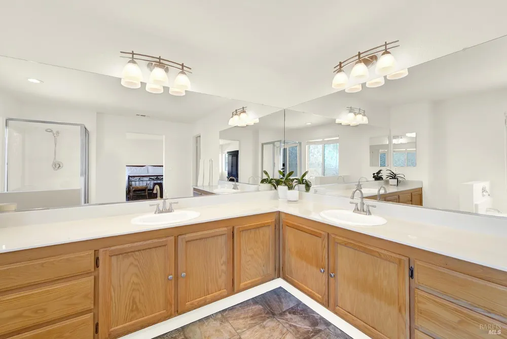 413 Meehan Ct, Suisun City, CA 94585