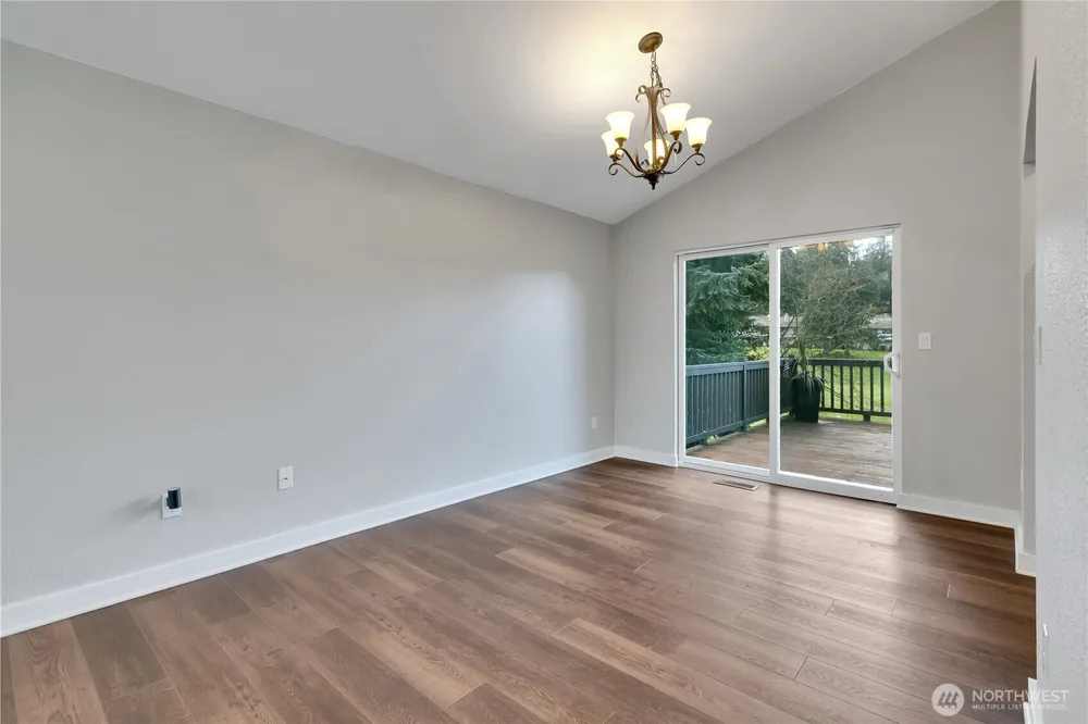 32417 29th Ave SW, Federal Way, WA 98023
