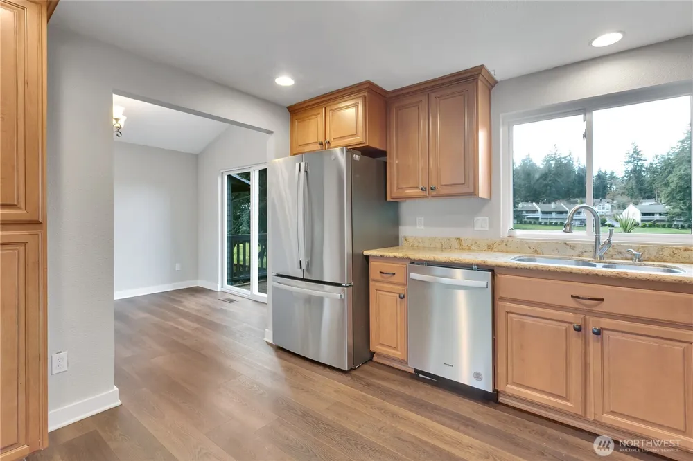 32417 29th Ave SW, Federal Way, WA 98023