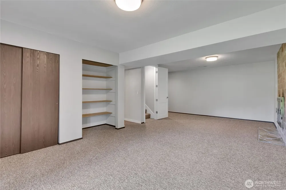 32417 29th Ave SW, Federal Way, WA 98023