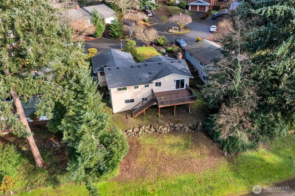 32417 29th Ave SW, Federal Way, WA 98023