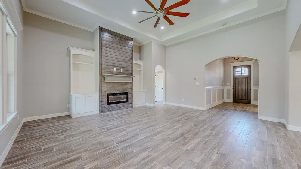 8360 Chappell Hill Dr, Beaumont, TX 77713