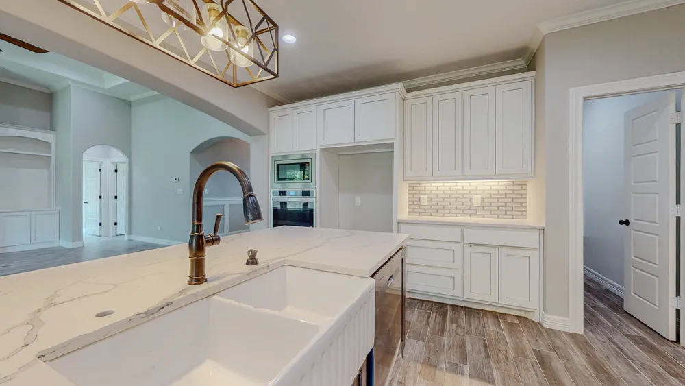 8360 Chappell Hill Dr, Beaumont, TX 77713