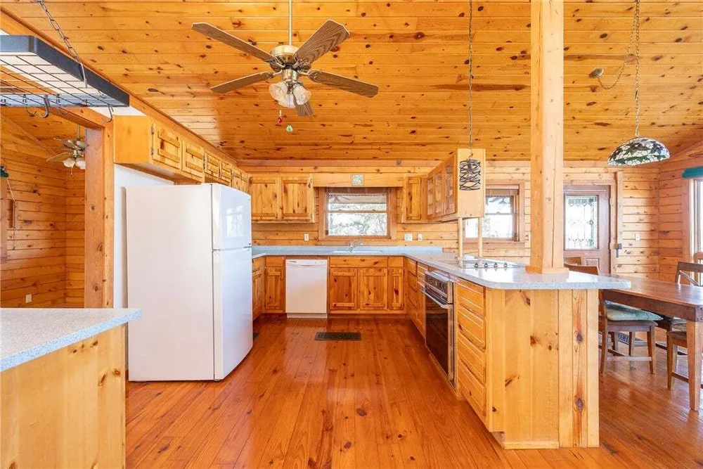 Thompson Ln, Noel, MO 64854