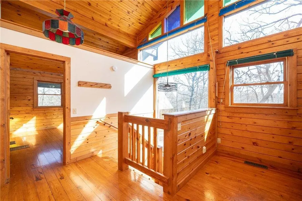Thompson Ln, Noel, MO 64854