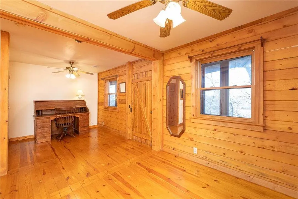 Thompson Ln, Noel, MO 64854
